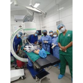 Perlove Medical PLX7000B Mobile C-arm System High Quality Wholesale Wireless Transmission Electricity Powered 40-125kV 120mA DSI