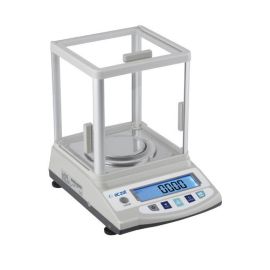 Operating Digital Analytical Balance