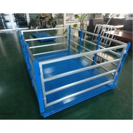 Animal Weighing Platform with Rails