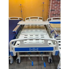 Double crank hospital bed 
