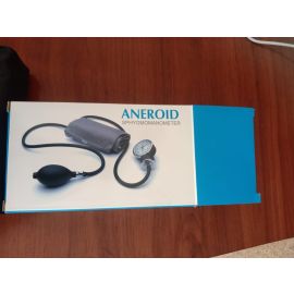 aneroid sphygmomanometer